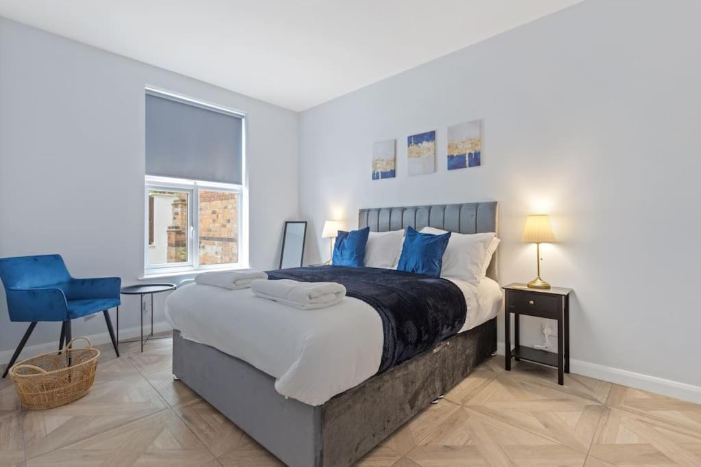 Modern Apartment Off-Road Parking King Bed Suite 1 Ноттингем Экстерьер фото